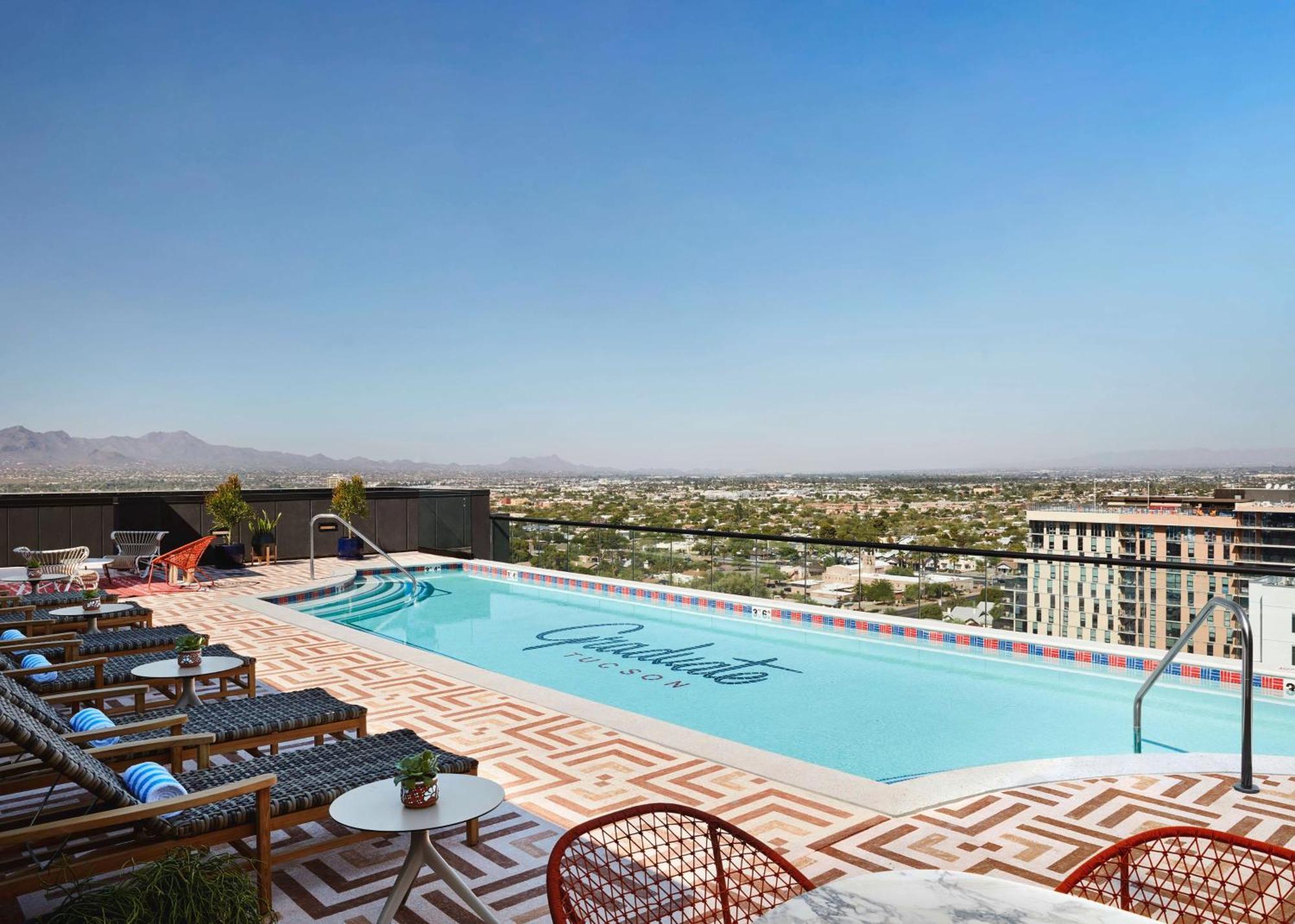 Graduate By Hilton Tucson Hotel Bagian luar foto